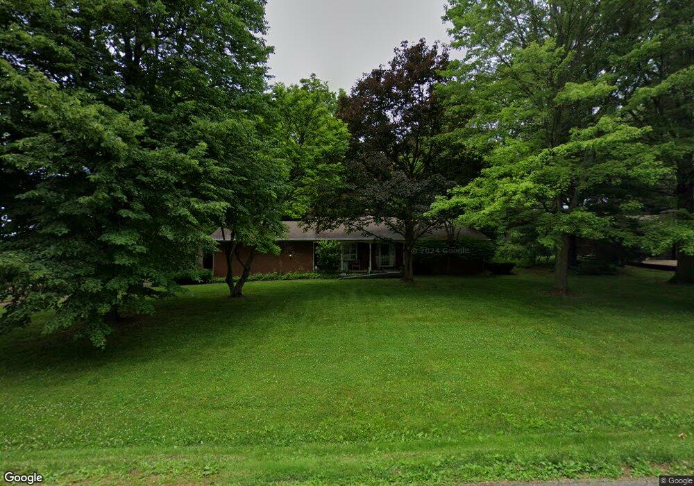 215 Elmwood Dr, Doylestown, OH 44230 - photo 1