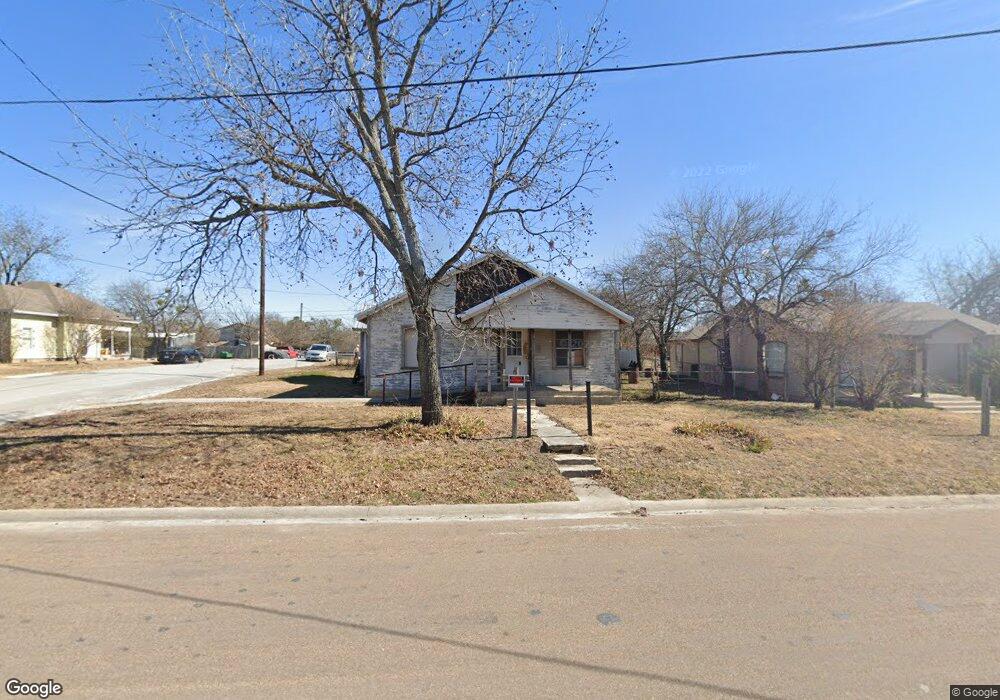 901 S Trenchard St, Decatur, TX 76234 - photo 1