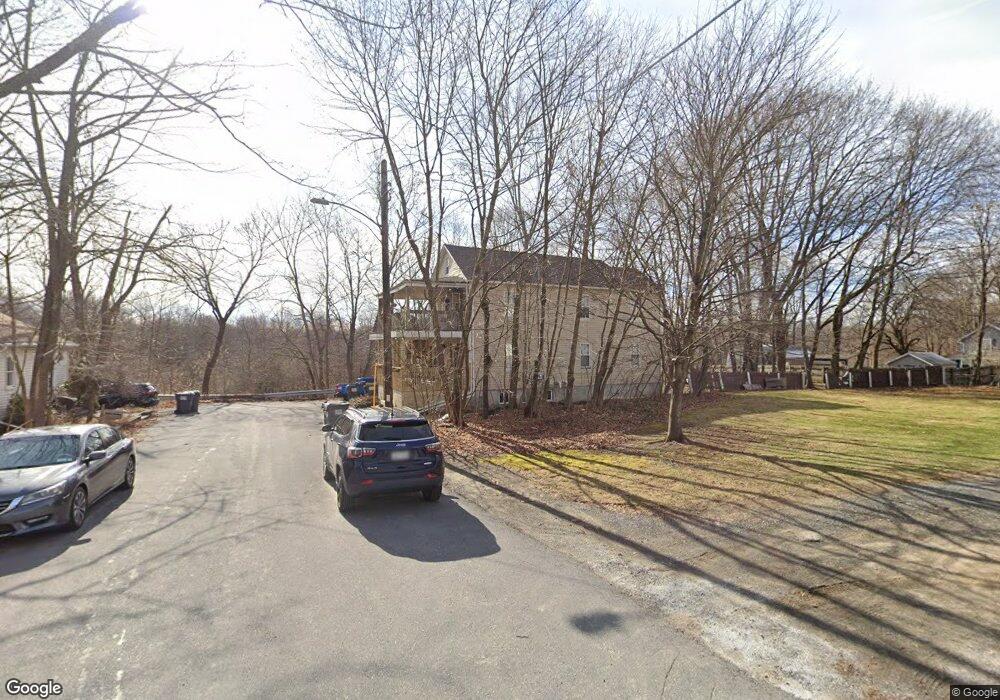 108 Univoice St unit 2-Fl, Maybrook, NY 12543 - photo 1