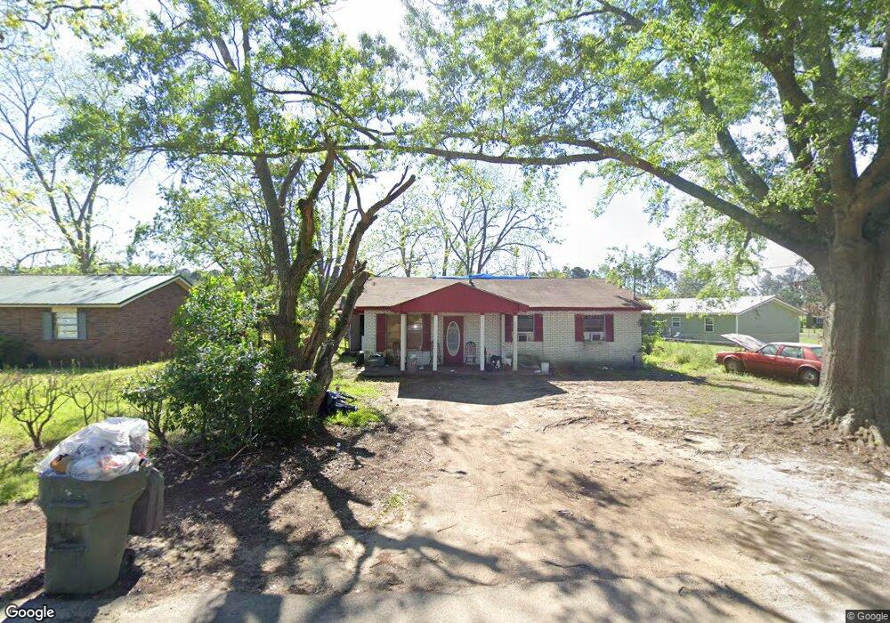 811 Beaver Cir, Douglas, GA 31533 - photo 1