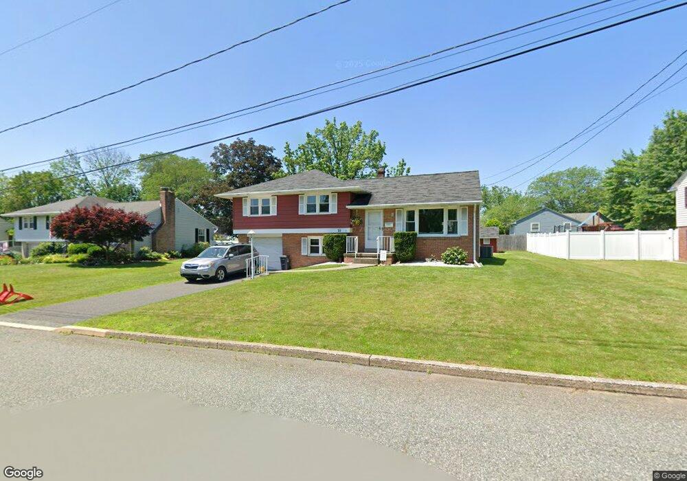 18 Pickett Ln, Quakertown, PA 18951 - photo 1