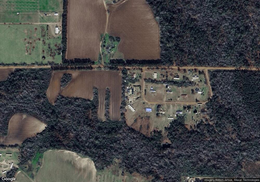 66 Kathryn Cir unit 13, Douglas, GA 31533 - photo 1