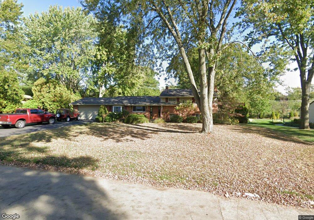 177 Wadsworth Ln, Bloomfield Hills, MI 48301 - photo 1