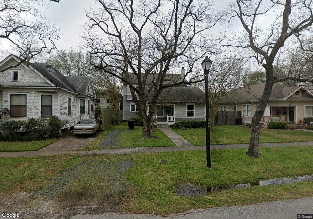 1535 Columbia St, Houston, TX 77008 - photo 1