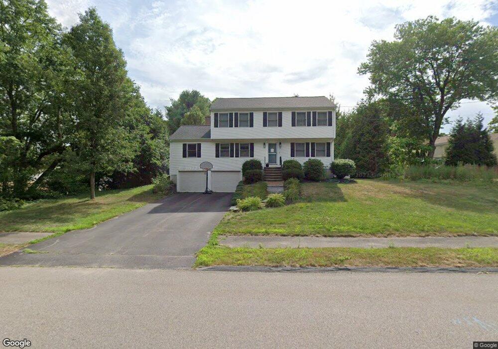 2 Waterview Dr, Medway, MA 02053 - photo 1