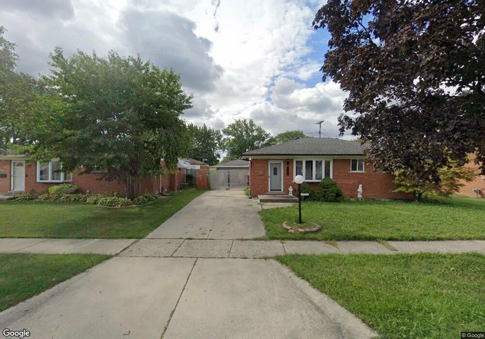 15608 Chestnut St, Roseville, MI 48066 - photo 1