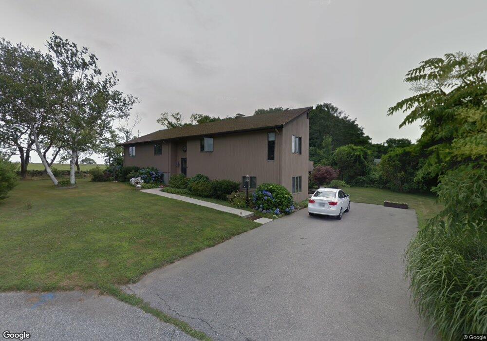 9 Maloney Ln, Middletown, RI 02842 - photo 1