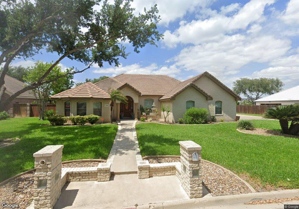 2505 Kings Dr, Edinburg, TX 78539 - photo 1