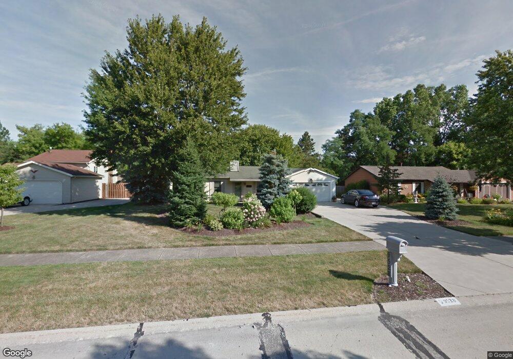 9528 Charney Cir, Olmsted Falls, OH 44138 - photo 1