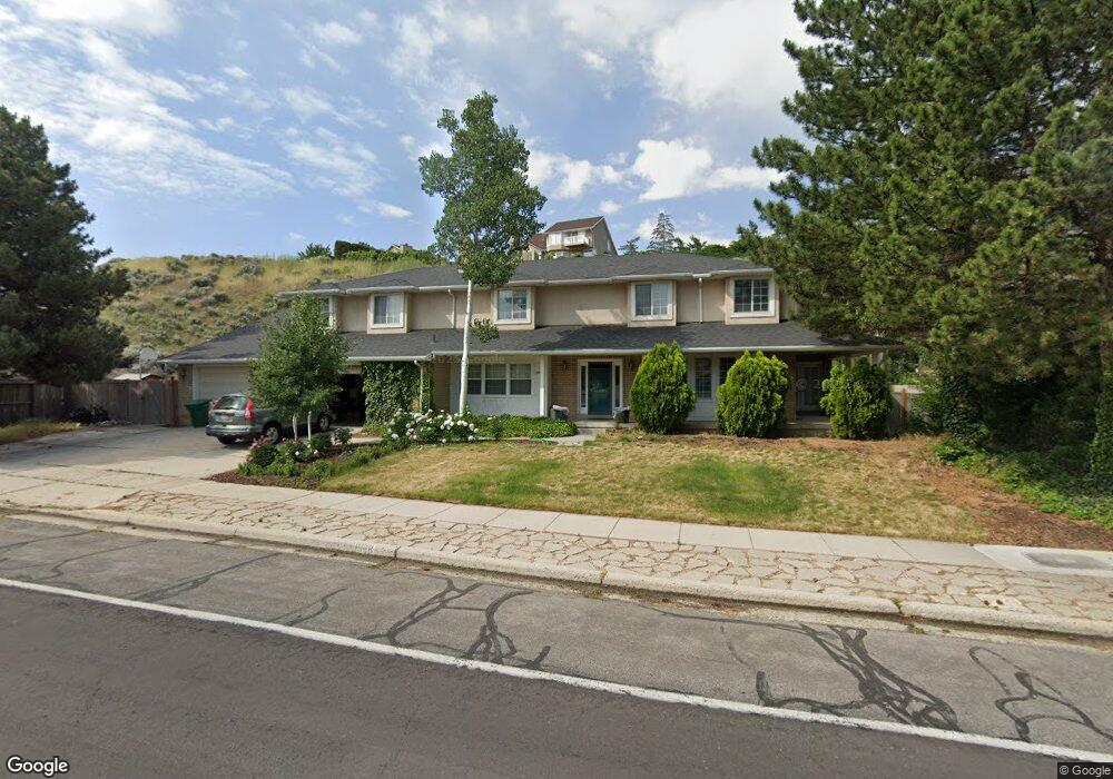 1948 Viscounti Dr, Sandy, UT 84093 - photo 1