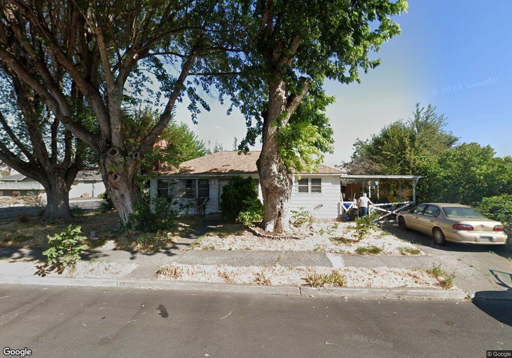 1703 E 11th St, the Dalles, OR 97058 - photo 1