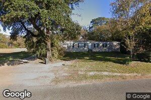 937 W Georgia Ave, Many, LA 71449