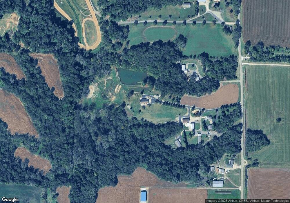 723 S Cameron Ln, Peoria, IL 61607 - photo 1