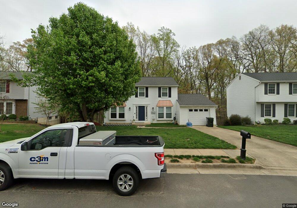 7611 Fallswood Way, Lorton, VA 22079 - photo 1