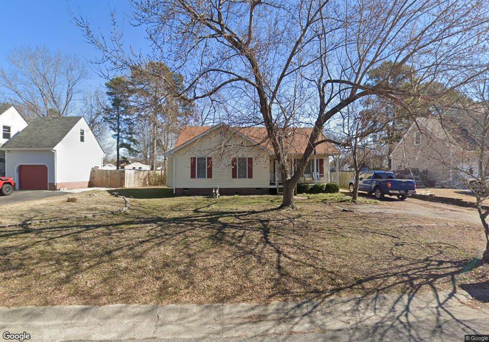 7401 Pineleaf Dr, North Chesterfield, VA 23234 - photo 1