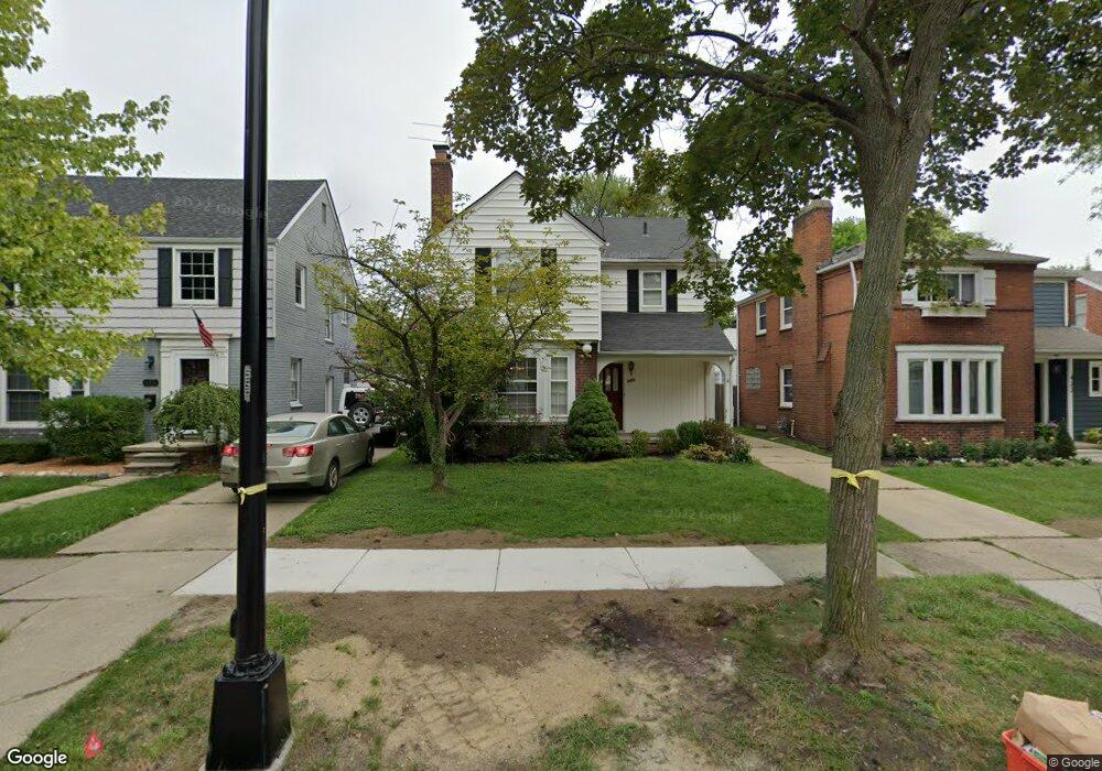 426 Lothrop Rd, Grosse Pointe Farms, MI 48236 - photo 1