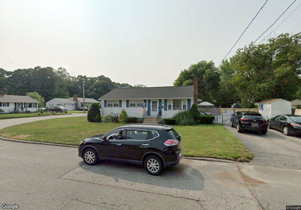 131 Hanover St, Warwick, RI 02886 - photo 1