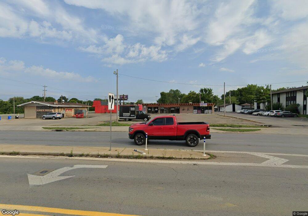 4976 Chatterton Rd, Columbus, OH 43232 - photo 1