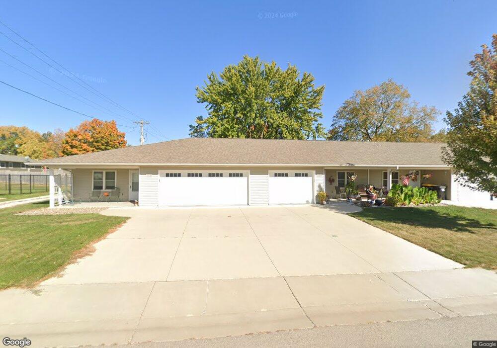 130 5th St SW, Harmony, MN 55939 - photo 1