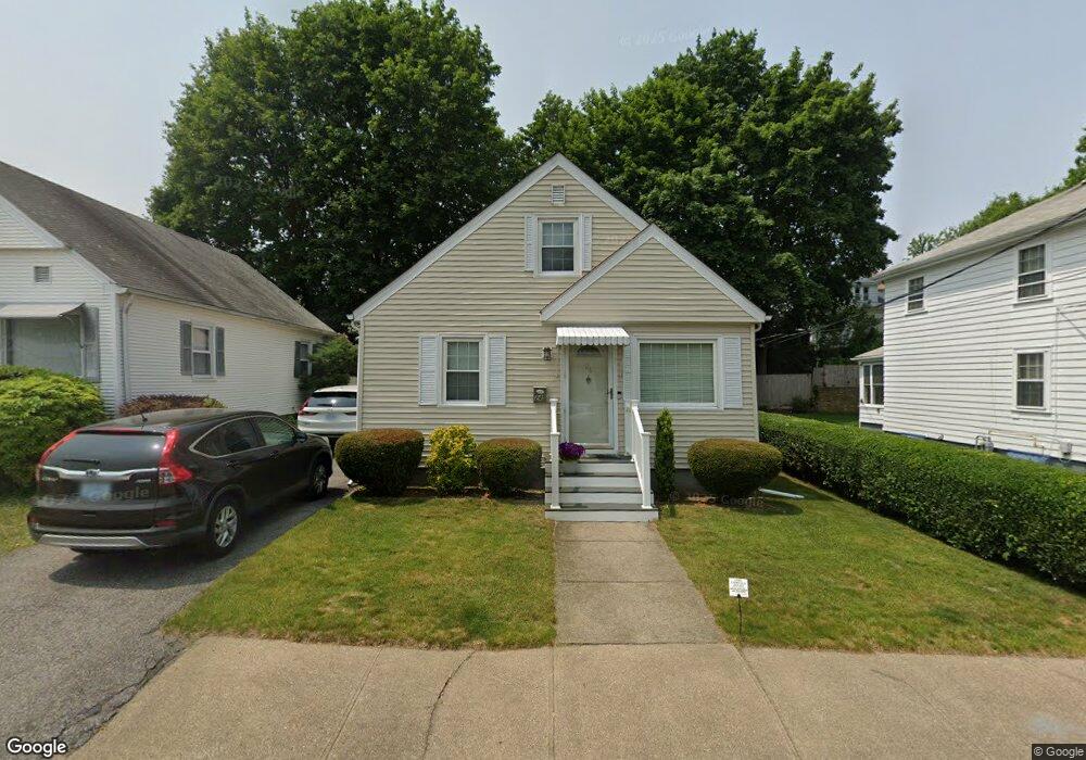 24 Minto St, Providence, RI 02908 - photo 1