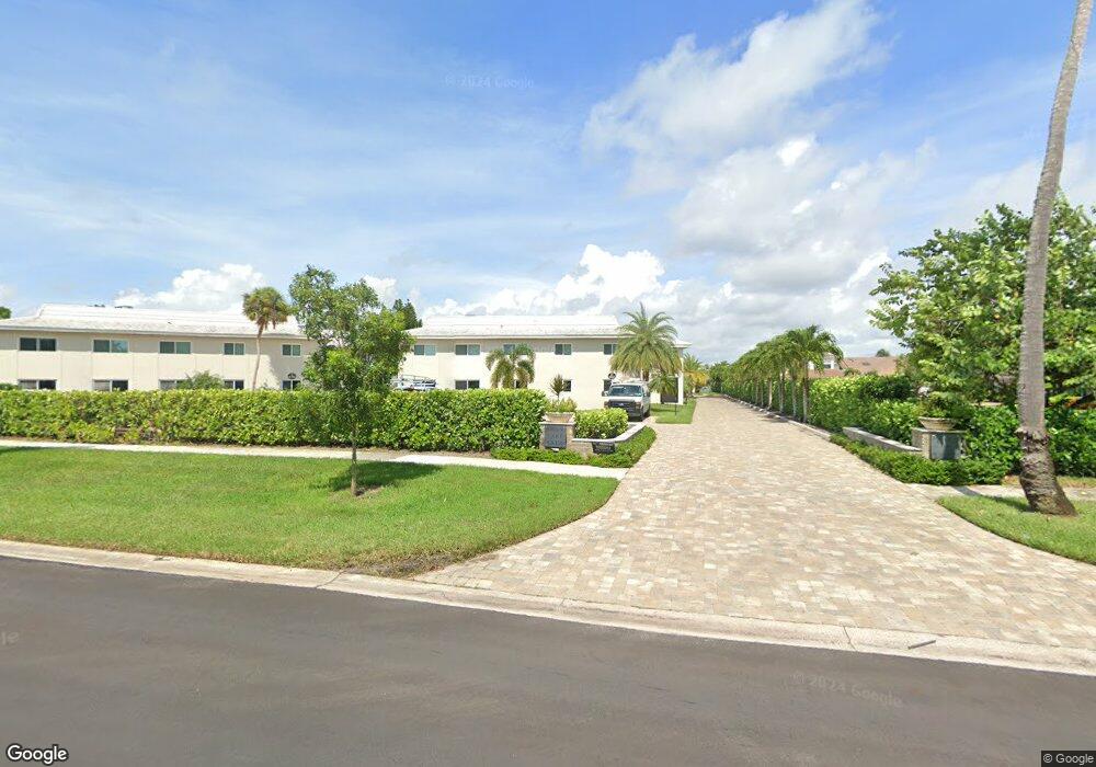 4140 Crayton Rd unit 3D, Naples, FL 34103 - photo 1