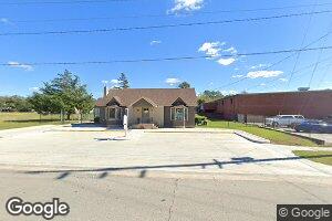 26 N Gill St, Hazlehurst, GA 31539