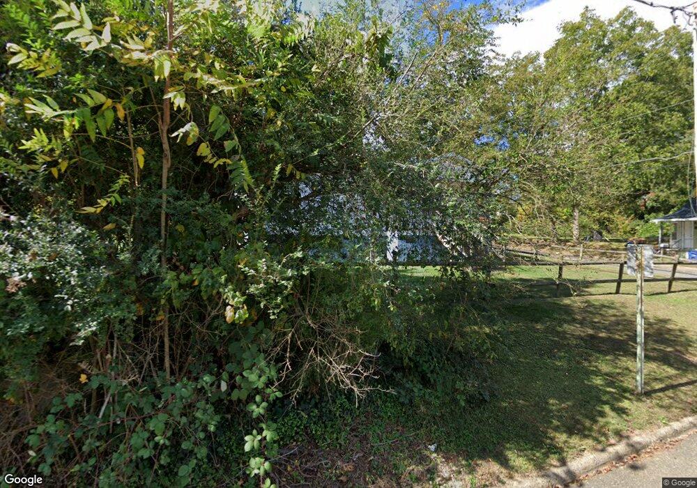 400 Harrison St, Statesville, NC 28677 - photo 1