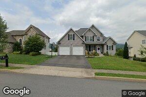 118 Blueberry Dr, Duryea, PA 18642