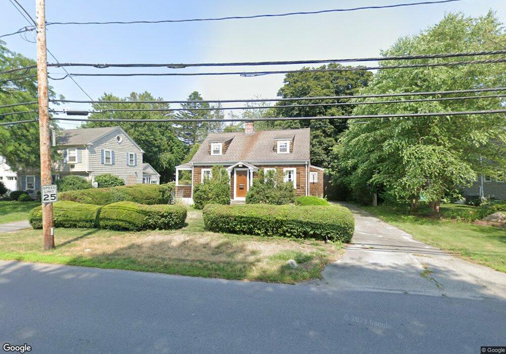 112 Rumstick Rd, Barrington, RI 02806 - photo 1