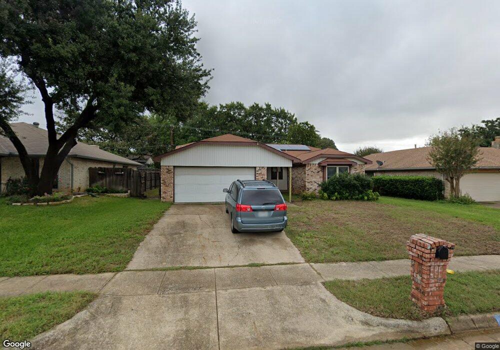 2934 Beachtree Ln, Bedford, TX 76021 - photo 1