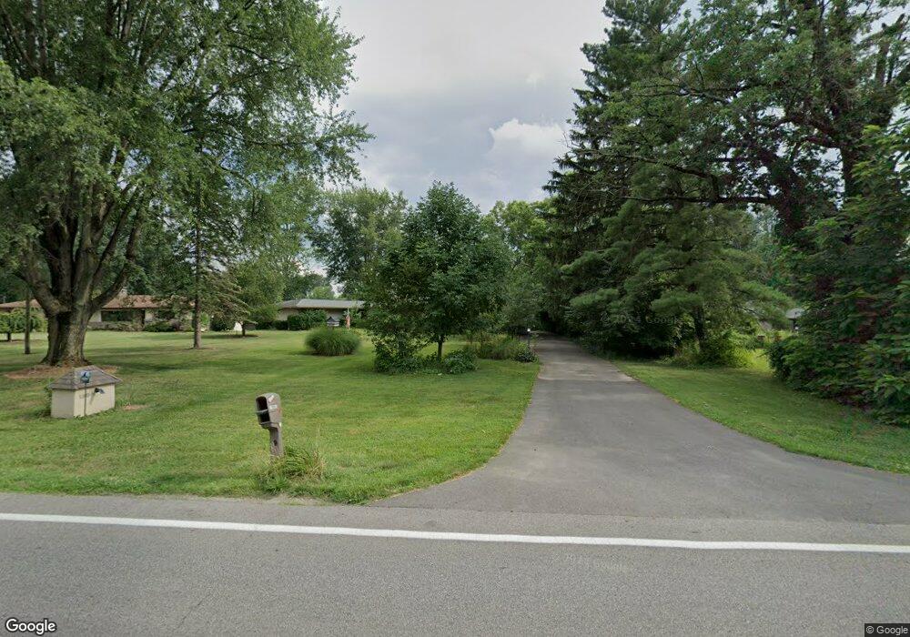 1305 E Cooke Rd, Columbus, OH 43224 - photo 1