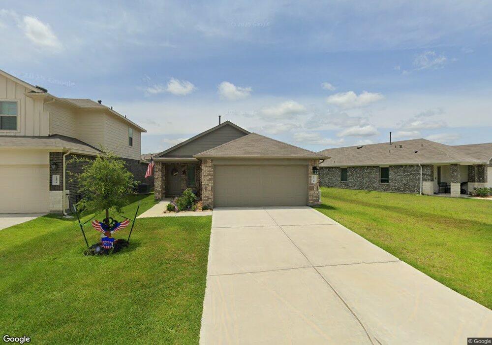 16966 Rich Pines Dr, Conroe, TX 77302 - photo 1