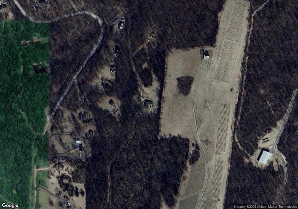 185 Westview Dr, Linden, VA 22642 - photo 1