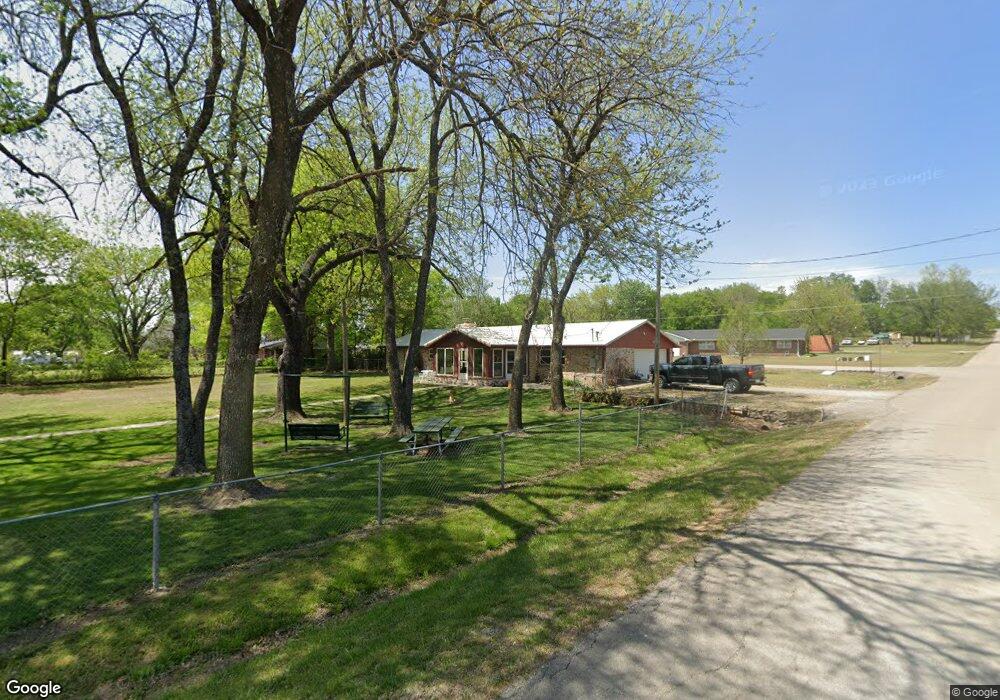 3925 Silver Lake Dr, Bartlesville, OK 74006 - photo 1