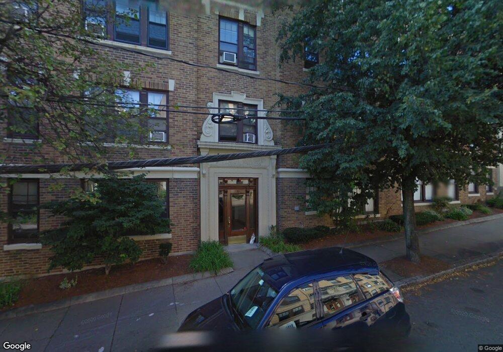 108 Saint Paul St unit 5, Brookline, MA 02446 - photo 1