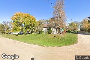 400 1st St, Pipestone, MN 56164