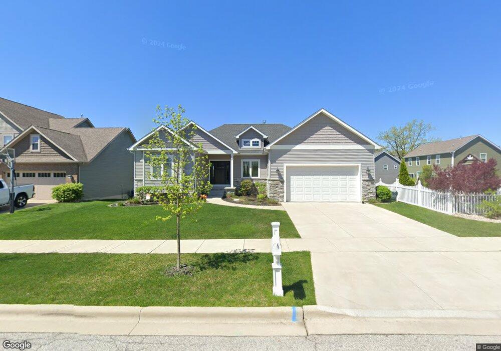 1124 Jeanne Ct, Crown Point, IN 46307 - photo 1