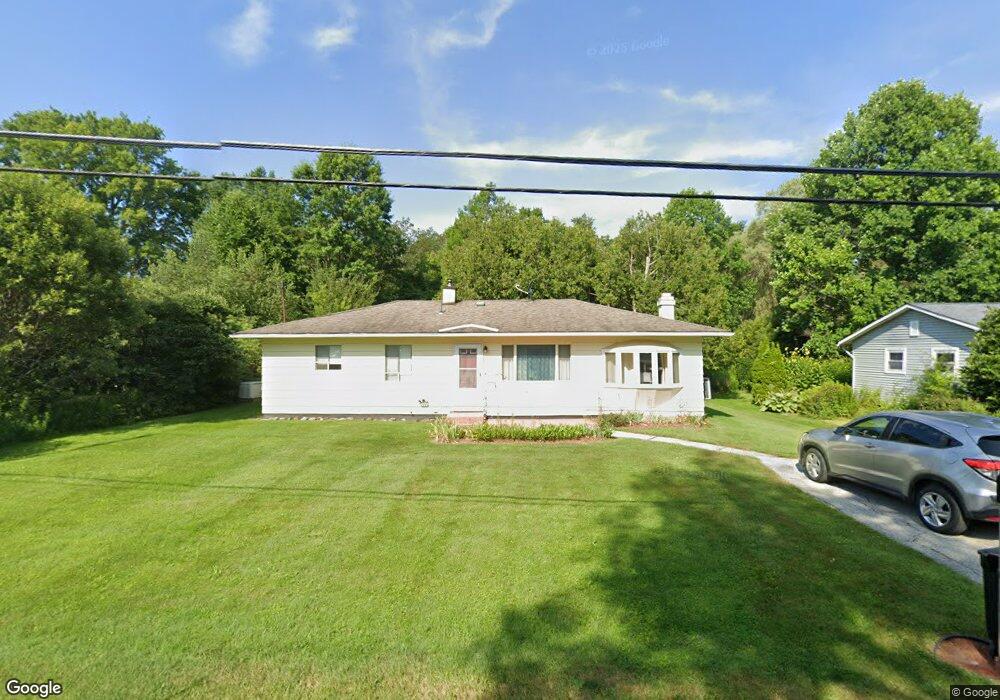 221 Adams St, Rutland, VT 05701 - photo 1