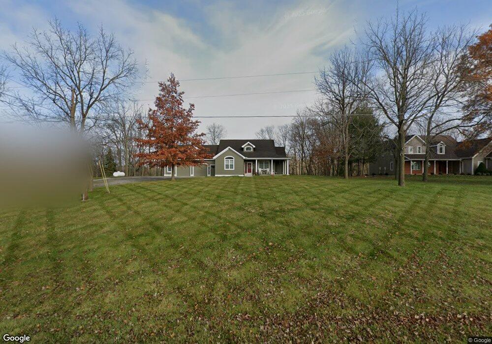 4661 Ada Rd, Lima, OH 45801 - photo 1