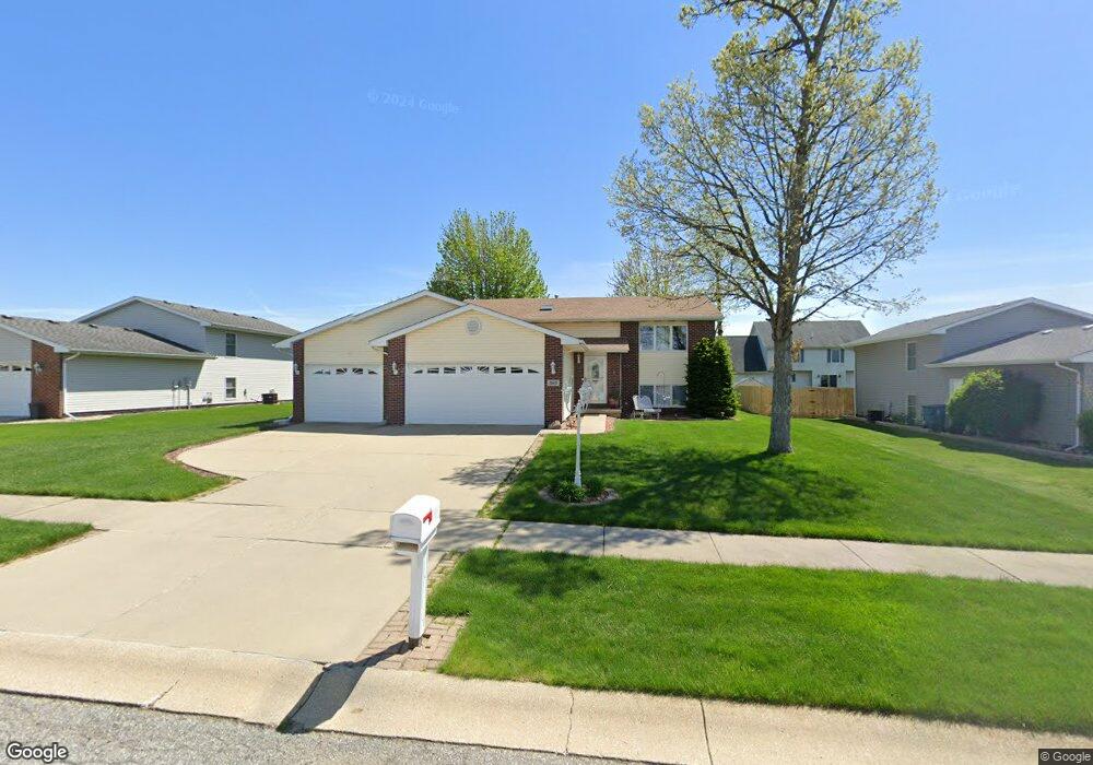 303 W 127th Ave, Crown Point, IN 46307 - photo 1