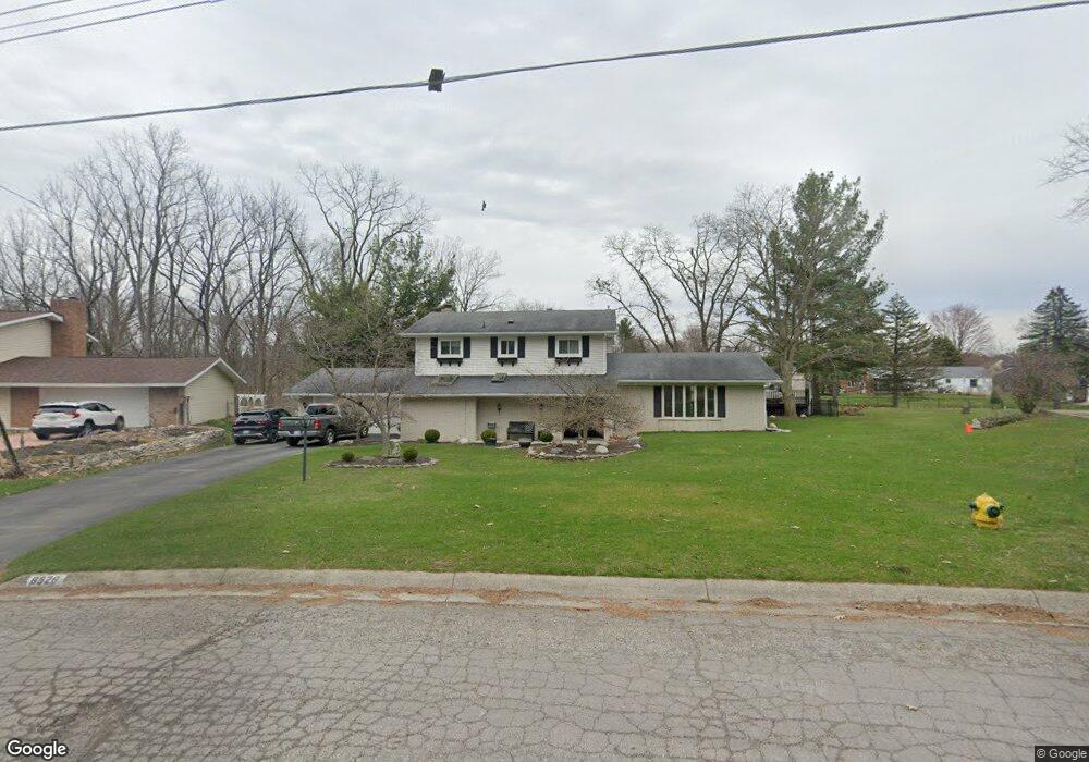 8528 Apple Blossom Ln, Flushing, MI 48433 - photo 1