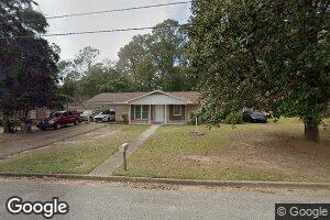 1015 Centerwood Dr, Mobile, AL 36608
