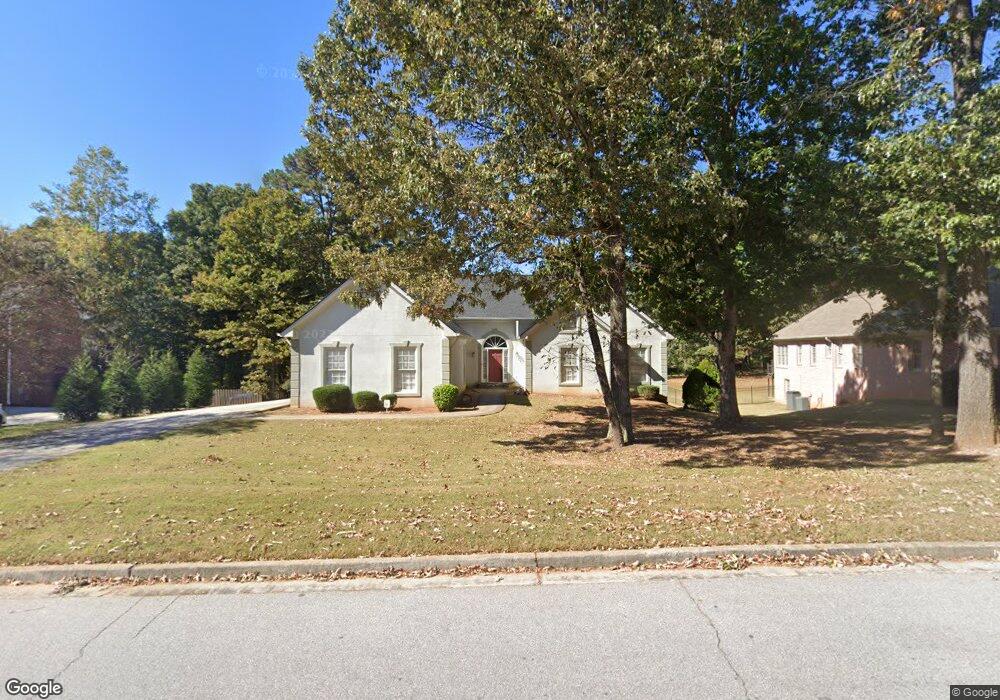 2051 Weatherstone Cir SE unit 1 / 4, Conyers, GA 30094 - photo 1