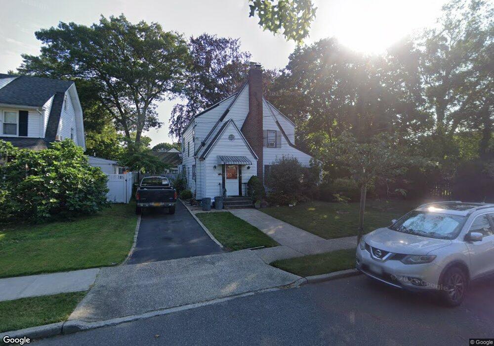 755 Silver Lake Place, Baldwin, NY 11510 - photo 1