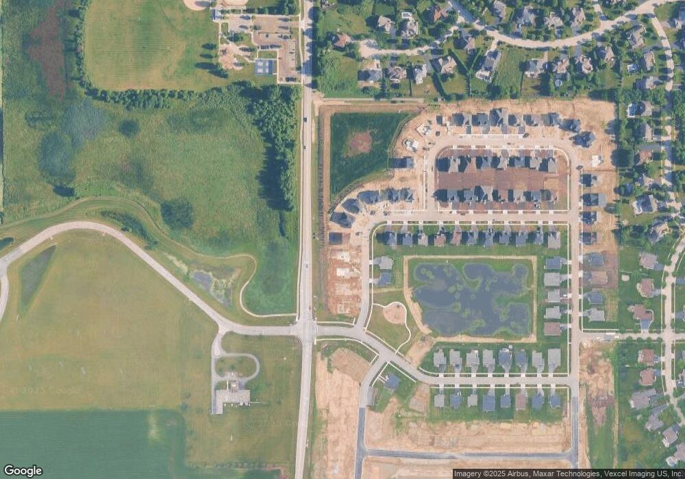 110 Ellis Rd, Algonquin, IL 60102 - photo 1