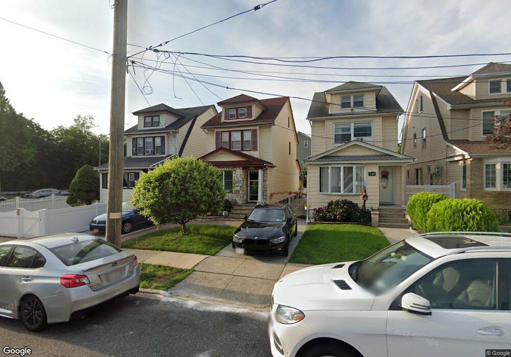 24216 93rd Ave, Bellerose, NY 11426 - photo 1