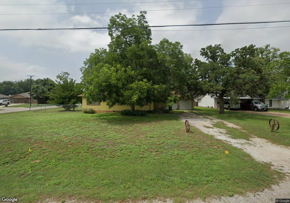 112 W 2nd St, Springtown, TX 76082 - photo 1