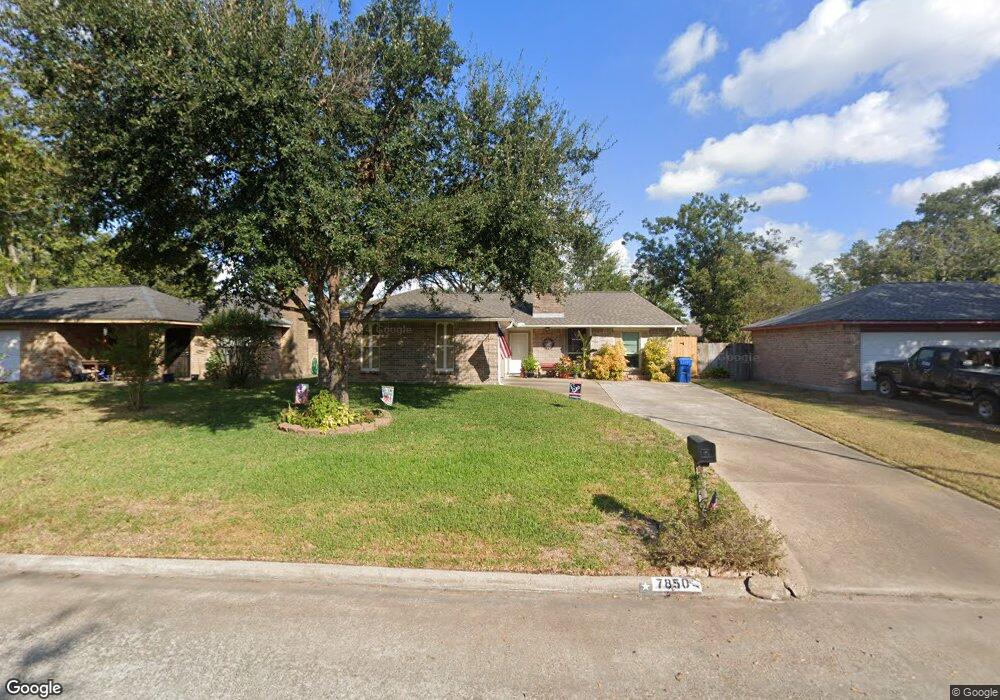 7850 Battlepine Dr, Houston, TX 77040 - photo 1