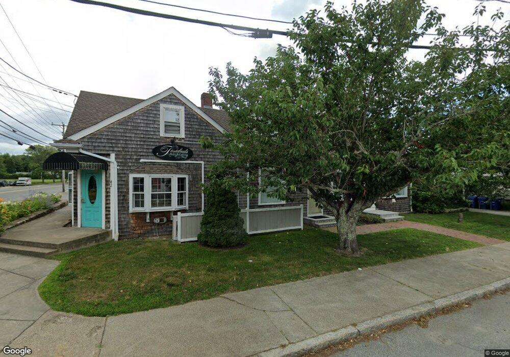 42 Main St unit First Floor, Mattapoisett, MA 02739 - photo 1