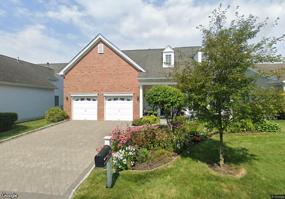 10 Somerset St, Plainsboro, NJ 08536 - photo 1